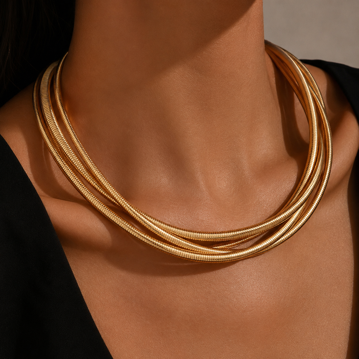 Collar Vintage Dorado de Varias Vueltas