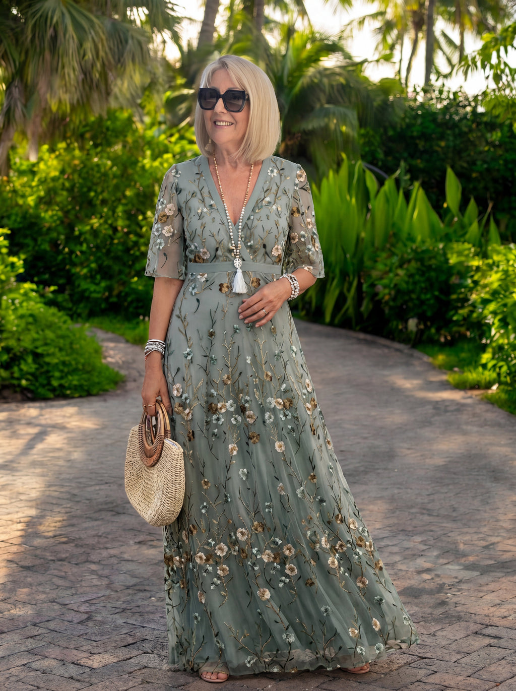 Malena | Vestido Largo de Flores con Cuello en V