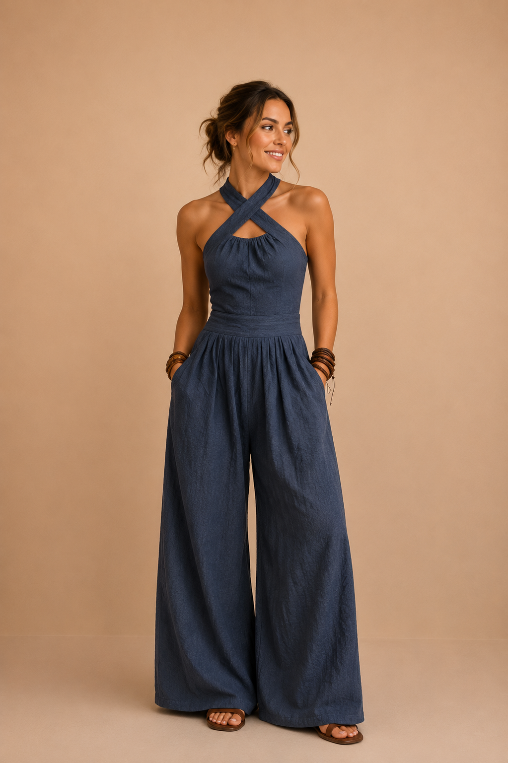 Ariadna | Mono Elegante con Escote