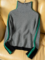 Celia | Jersey de Cuello Alto con Detalles en Contraste